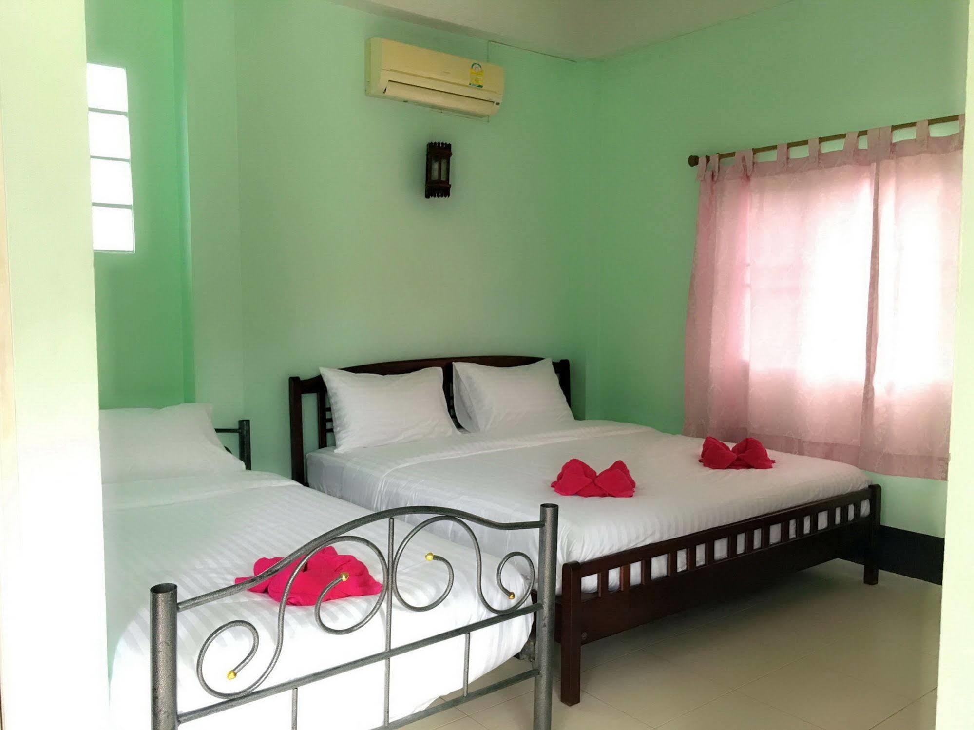 Sarin Guesthouse Koh Tao Extérieur photo